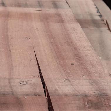 Klotzbretter, Nussbaum 60 mm otr. 3.20 m